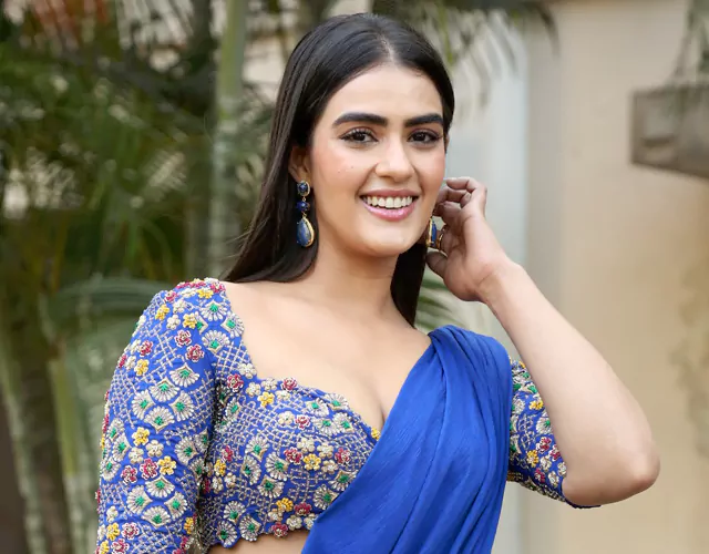 Kavya Thapar Blue Saree Photos